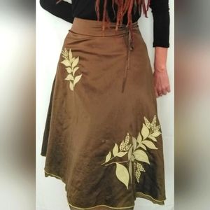 Vintage Liz Claiborne Embroidered two layer skirt. 10